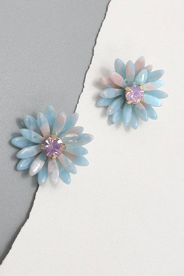 blue resin rhinestone daisy stud