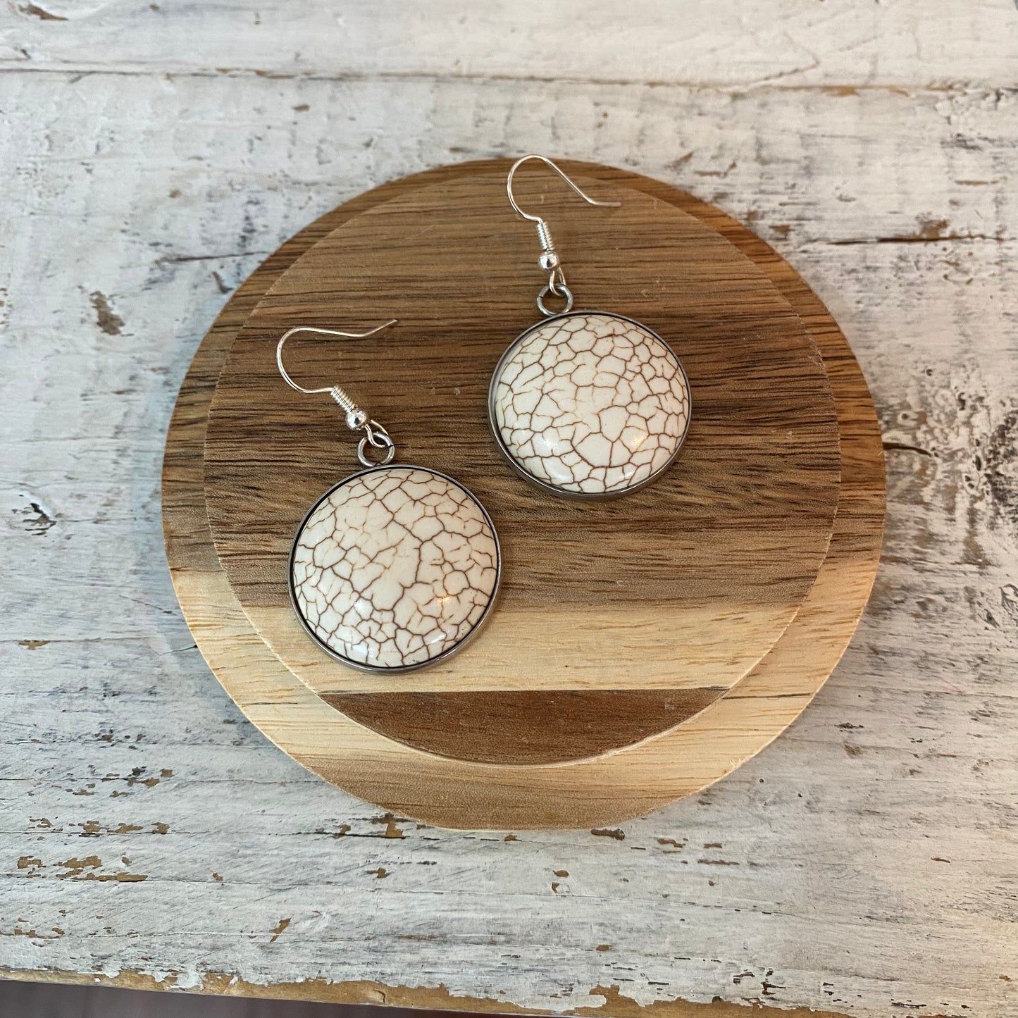 snickerdoodle button drop (silver)