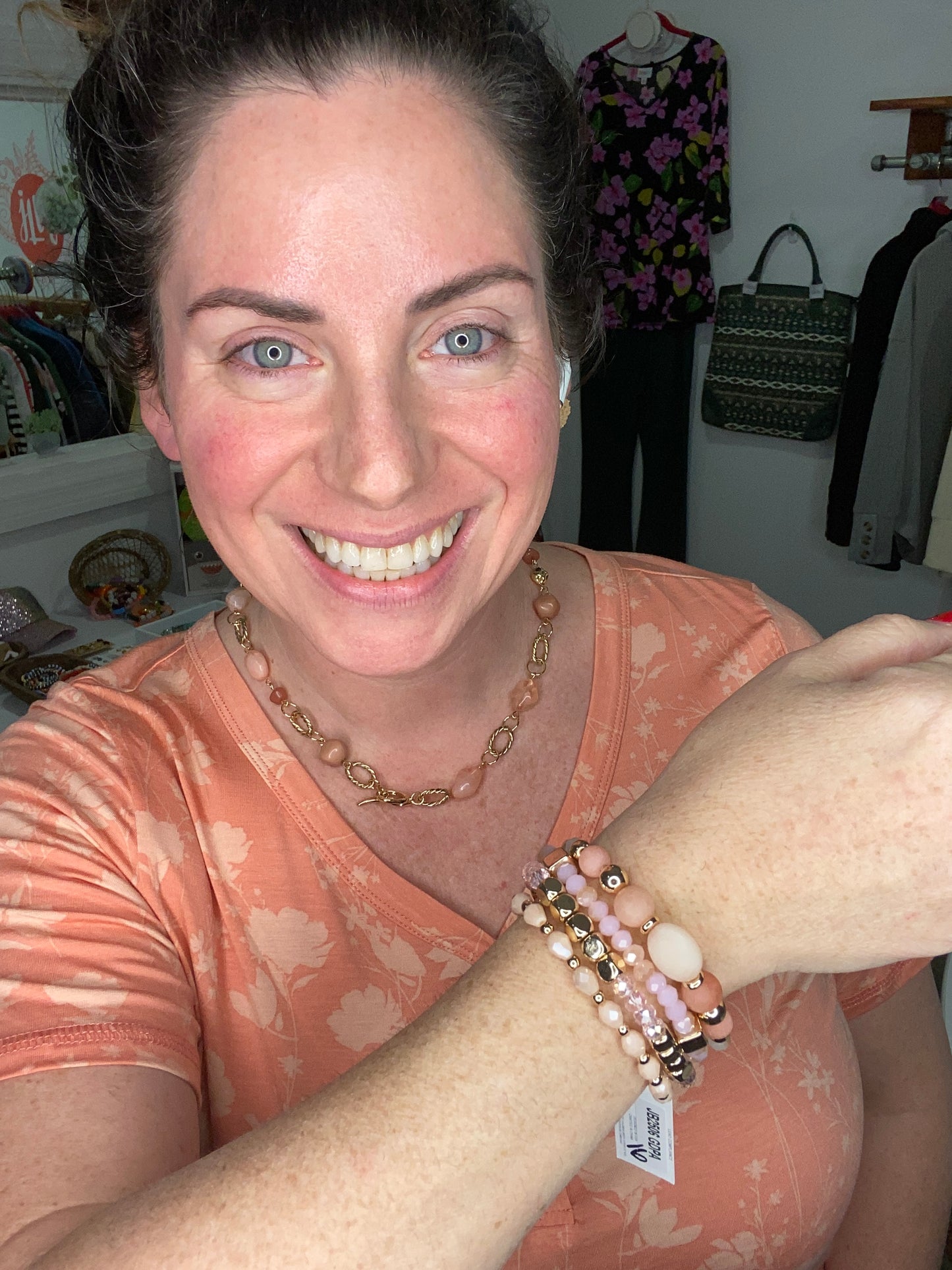 natural stone t-bar necklace peach