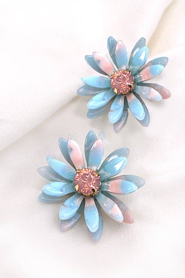 blue resin rhinestone daisy stud