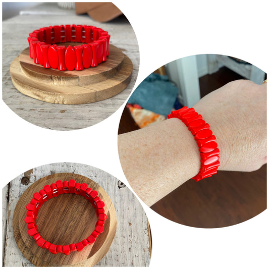 candy apple hourglass enamel bracelet