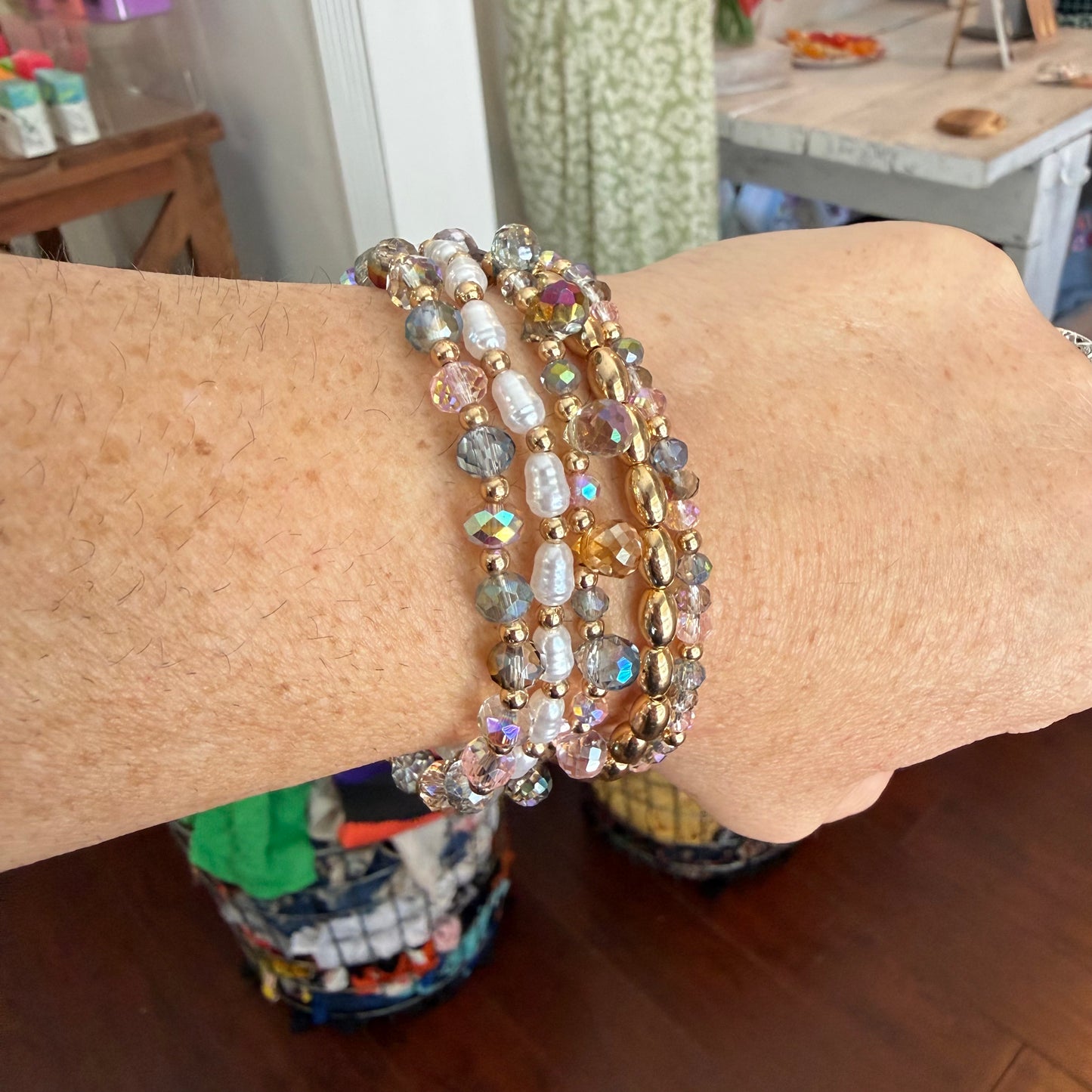 Set Of Five Beaded Stretch Bracelets Featuring Pearls, Metal Tones & Glass Crystal