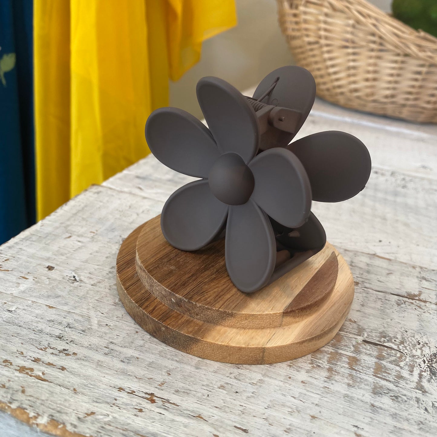daisy claw clips