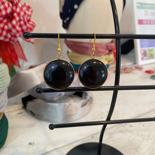 black button drop (gold)