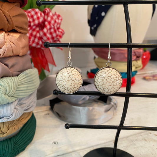 snickerdoodle button drop (silver)