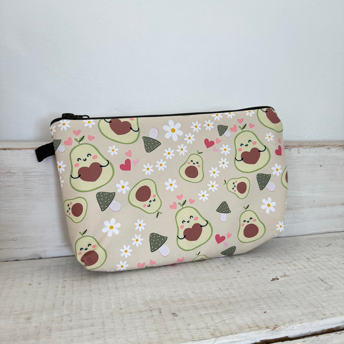 avocado & heart pouch