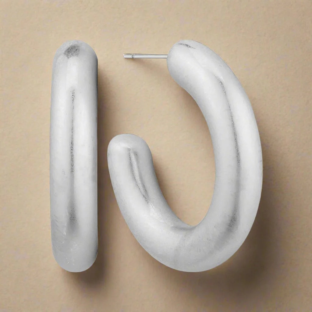 betty hoop in matte silver