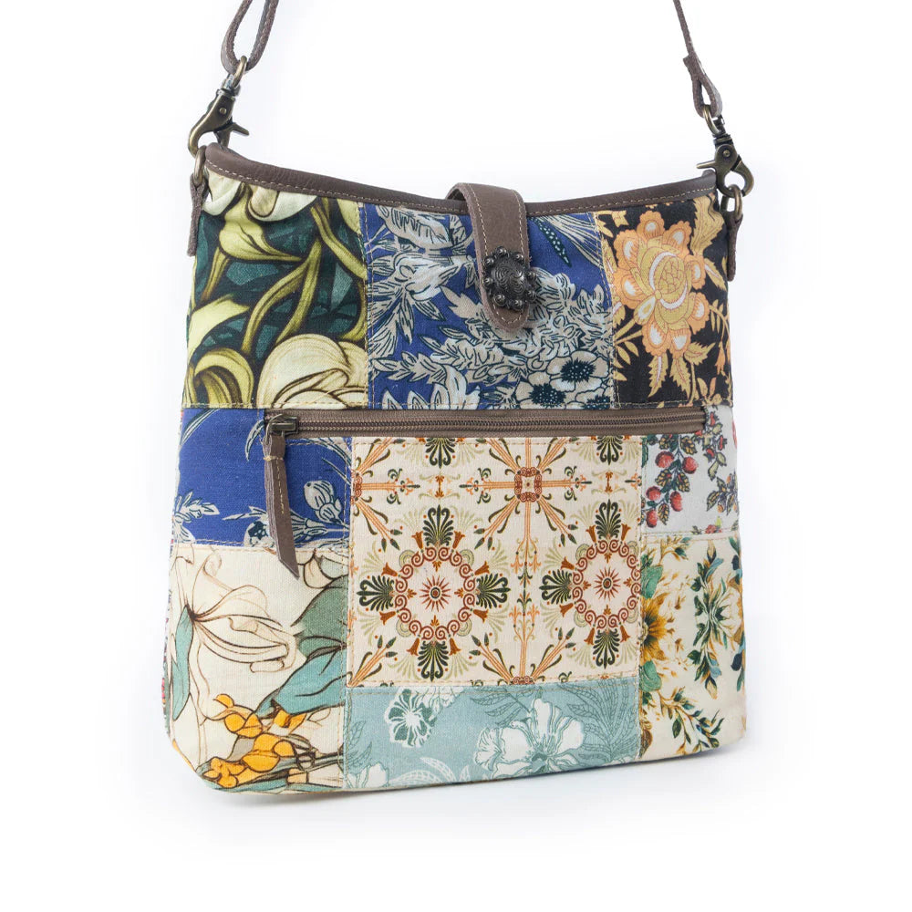 myra meadow spur shoulder bag in harvest patch