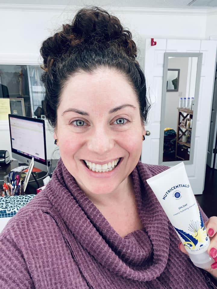 spa day creamy hydrating masque