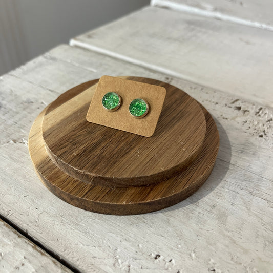 emerald city studs (8mm)